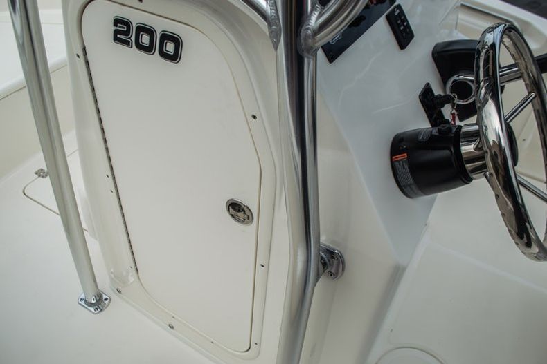 Thumbnail 27 for New 2016 Bulls Bay 200 CC Center Console boat for sale in Miami, FL