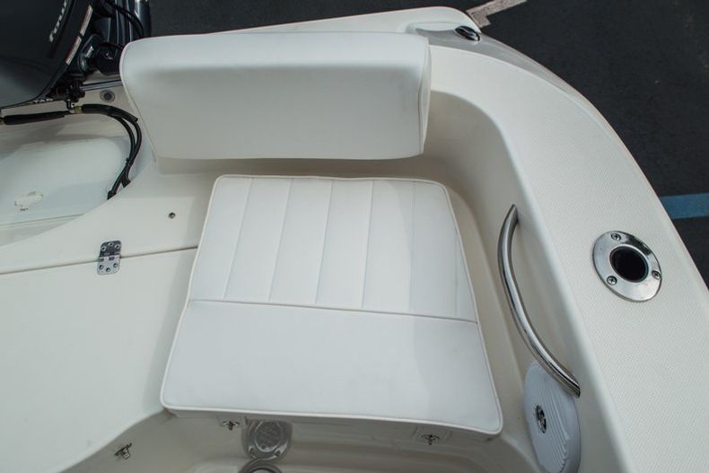 Thumbnail 35 for New 2016 Bulls Bay 200 CC Center Console boat for sale in Miami, FL