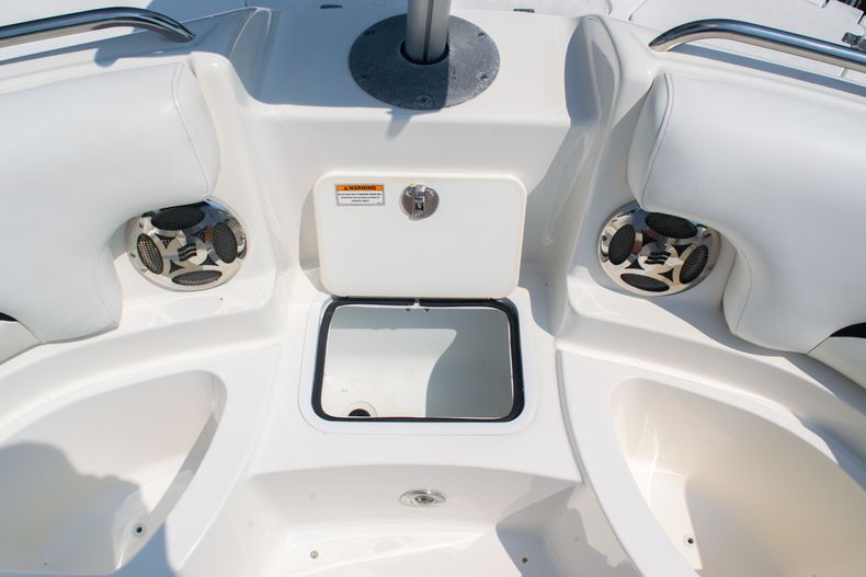 Thumbnail 33 for Used 2012 Hurricane SunDeck 2400 OB boat for sale in West Palm Beach, FL