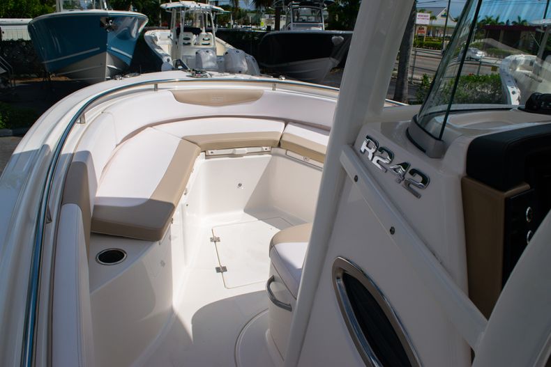 Thumbnail 29 for Used 2019 Robalo R242 Center Console boat for sale in West Palm Beach, FL