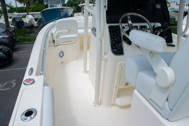Thumbnail 18 for New 2020 Cobia 220 CC Center Console boat for sale in West Palm Beach, FL