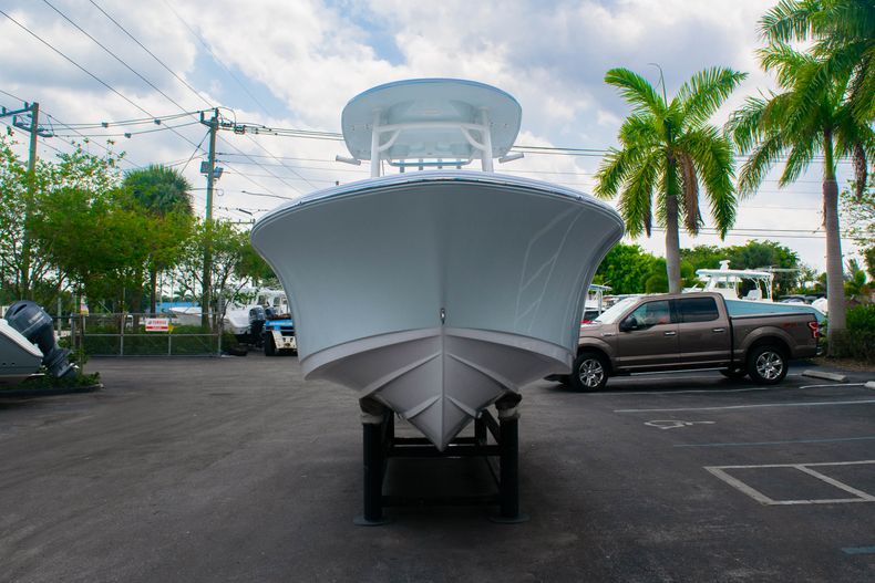Thumbnail 2 for New 2020 Sportsman Open 232 Center Console boat for sale in West Palm Beach, FL