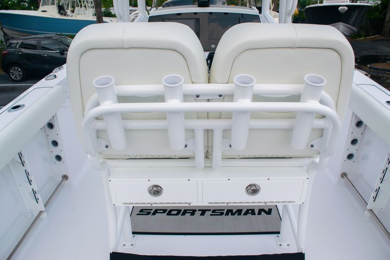 Thumbnail 30 for New 2020 Sportsman Open 232 Center Console boat for sale in West Palm Beach, FL