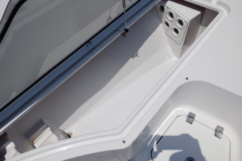 Thumbnail 12 for Used 2015 Sportsman Masters 247 Bay Boat boat for sale in Islamorada, FL