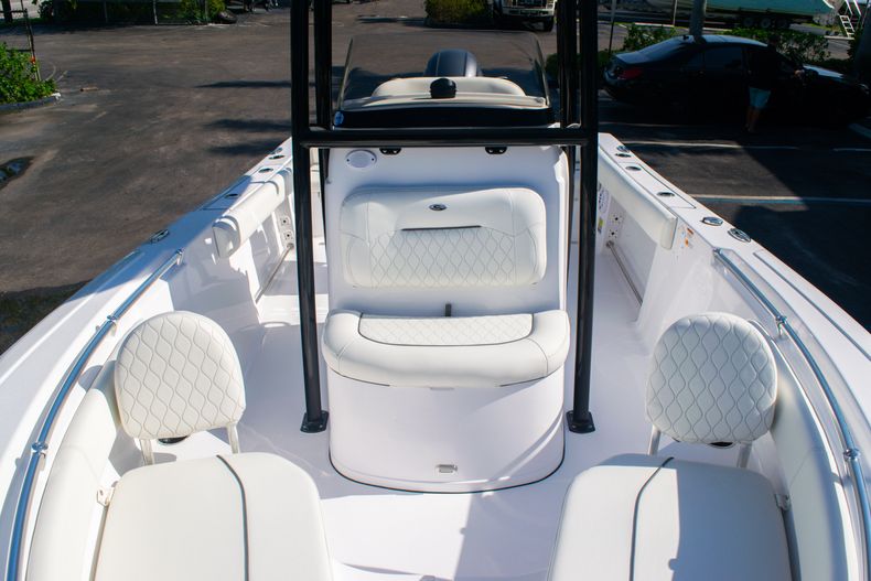 Thumbnail 35 for New 2020 Sportsman Heritage 211 Center Console boat for sale in Vero Beach, FL