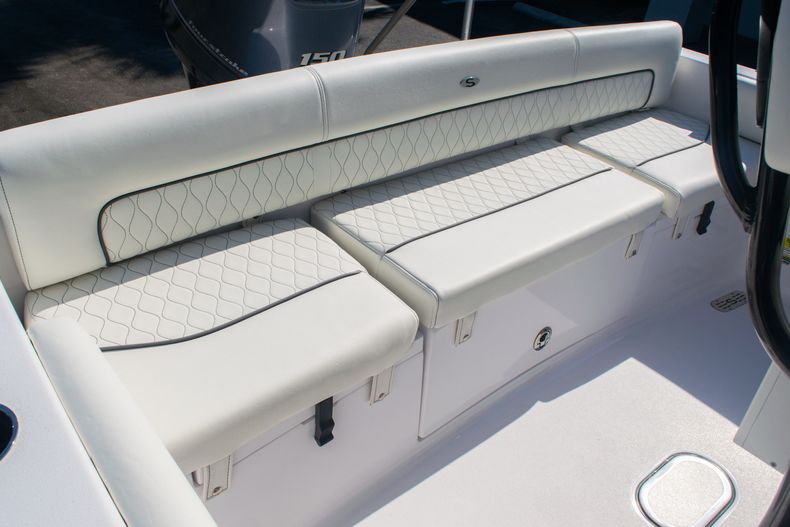 Thumbnail 10 for New 2020 Sportsman Heritage 211 Center Console boat for sale in Vero Beach, FL