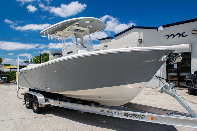 Thumbnail 1 for New 2020 Cobia 240 CC Center Console boat for sale in Fort Lauderdale, FL