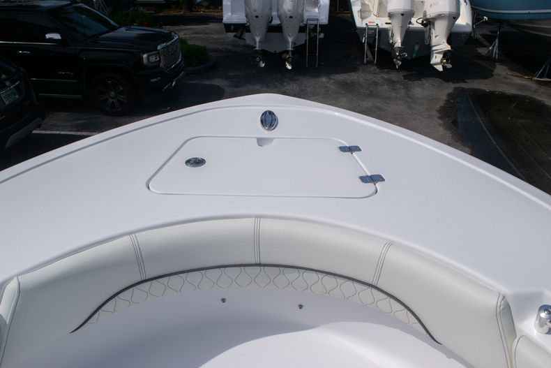 Thumbnail 36 for New 2020 Sportsman Heritage 211 Center Console boat for sale in West Palm Beach, FL