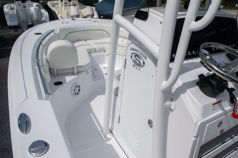 Thumbnail 30 for New 2020 Sportsman Heritage 211 Center Console boat for sale in West Palm Beach, FL
