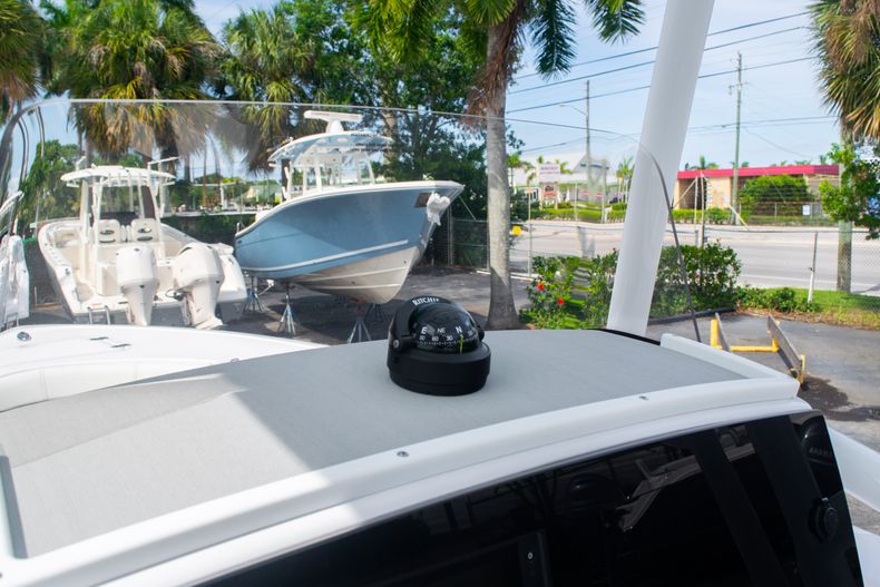 Thumbnail 29 for New 2020 Sportsman Heritage 211 Center Console boat for sale in West Palm Beach, FL