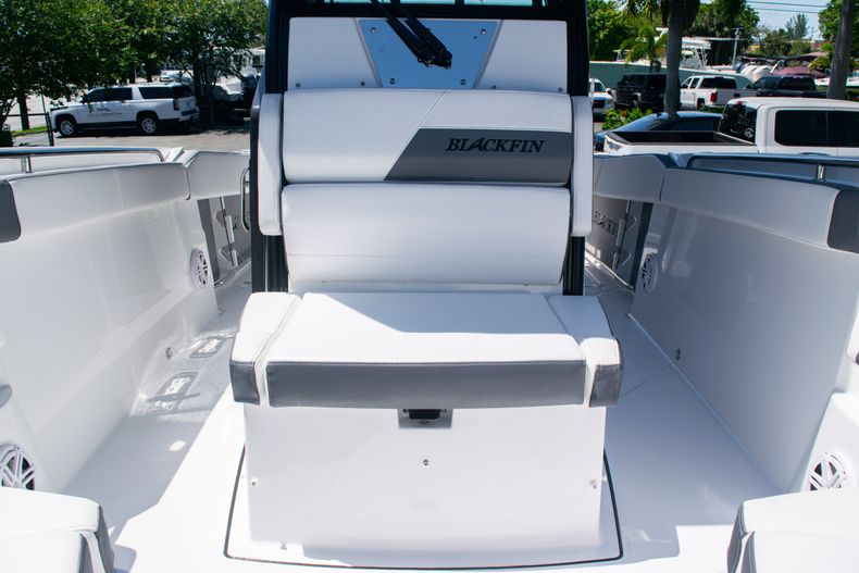 Thumbnail 51 for New 2020 Blackfin 272CC boat for sale in West Palm Beach, FL
