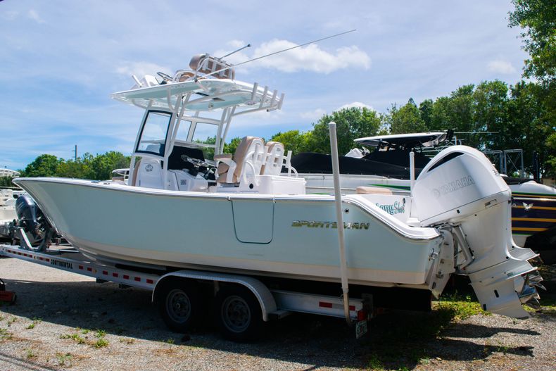 Thumbnail 2 for Used 2019 Sportsman Open 282TE Center Console boat for sale in West Palm Beach, FL