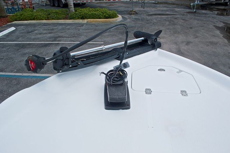 Thumbnail 42 for Used 2002 Mako Fishmaster 1900 CC Travis Edition boat for sale in West Palm Beach, FL