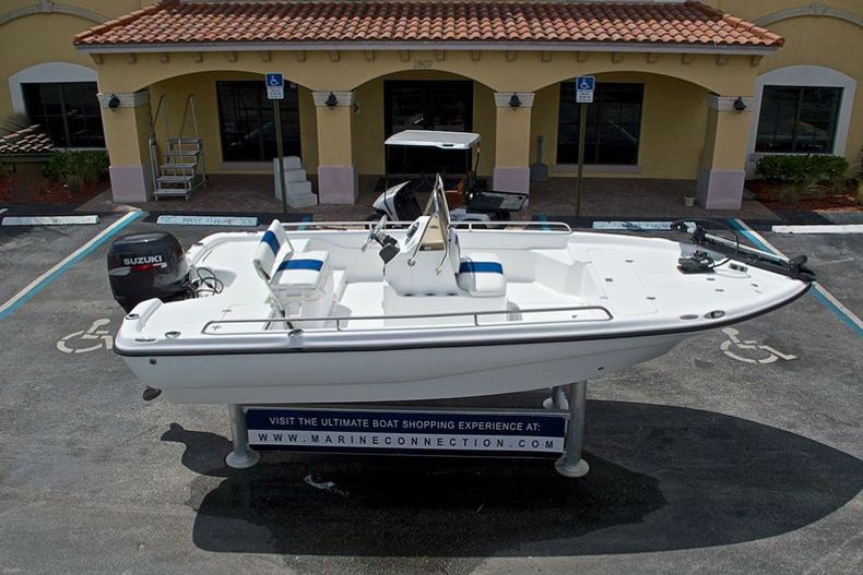 Thumbnail 51 for Used 2002 Mako Fishmaster 1900 CC Travis Edition boat for sale in West Palm Beach, FL