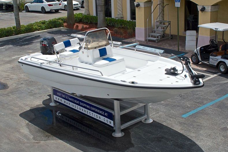 Thumbnail 52 for Used 2002 Mako Fishmaster 1900 CC Travis Edition boat for sale in West Palm Beach, FL