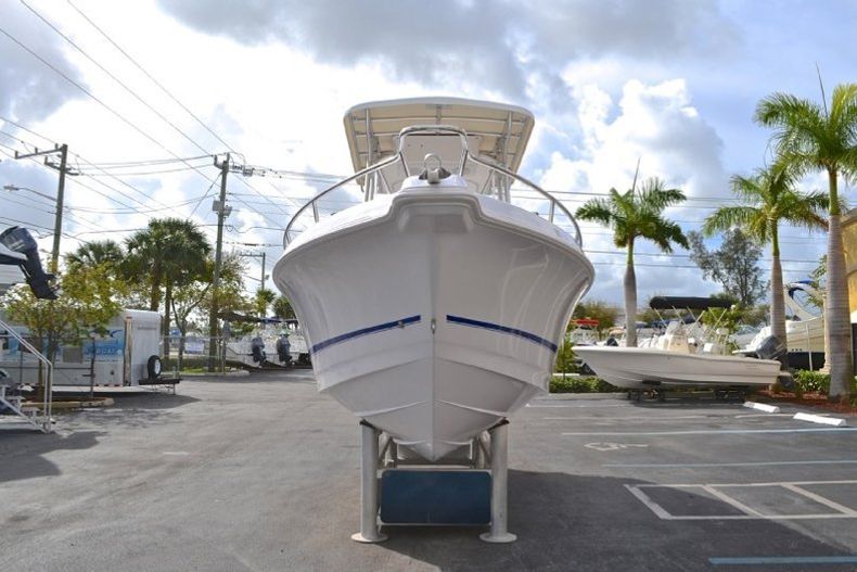 Thumbnail 3 for Used 2003 Pro-Line 23 Sport Center Console boat for sale in West Palm Beach, FL