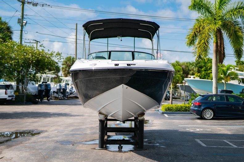 Thumbnail 2 for New 2020 Hurricane SD 2410 OB boat for sale in Vero Beach, FL