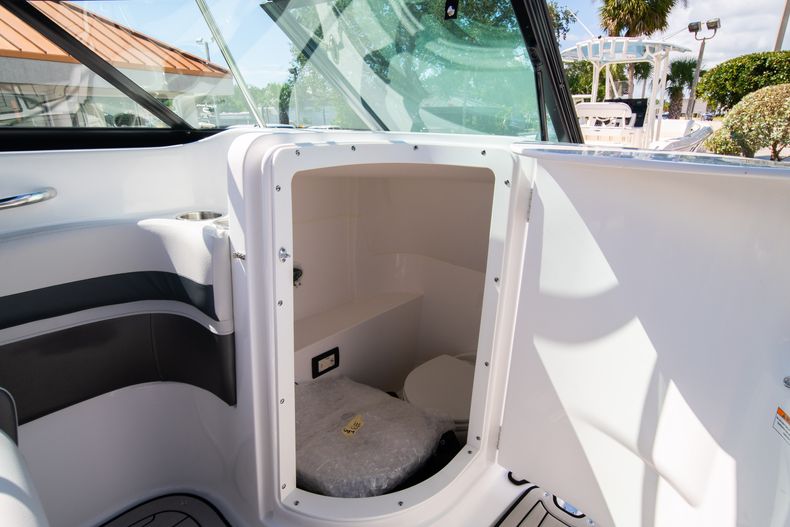 Thumbnail 14 for New 2020 Hurricane SD 2400 OB boat for sale in West Palm Beach, FL
