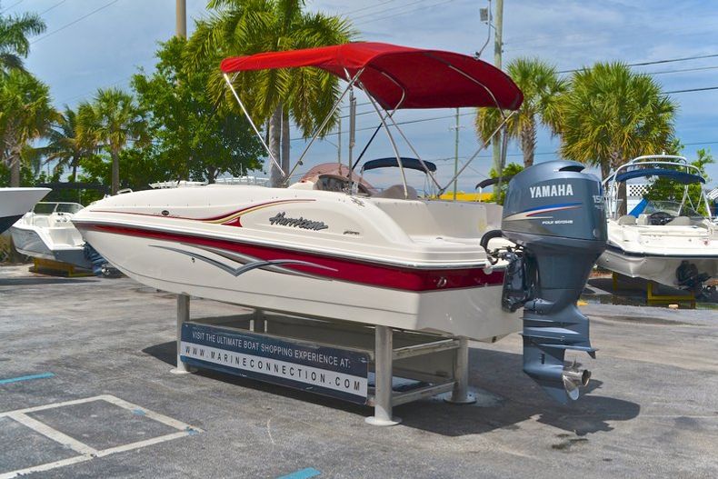 Thumbnail 6 for Used 2007 Hurricane FunDeck GS 194 OB boat for sale in West Palm Beach, FL