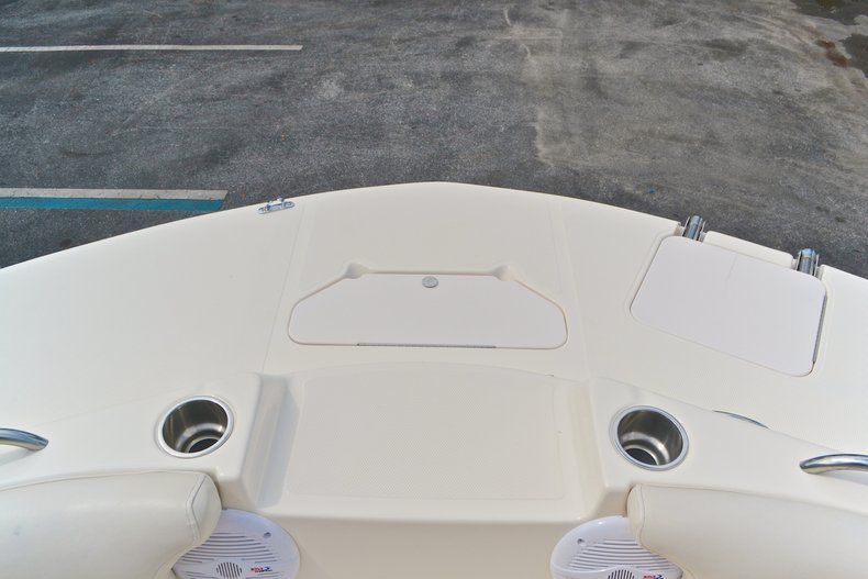 Thumbnail 58 for Used 2007 Hurricane FunDeck GS 194 OB boat for sale in West Palm Beach, FL