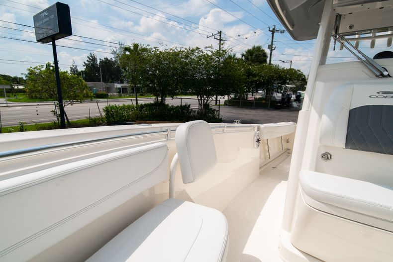 Thumbnail 42 for New 2020 Cobia 262 CC Center Console boat for sale in West Palm Beach, FL
