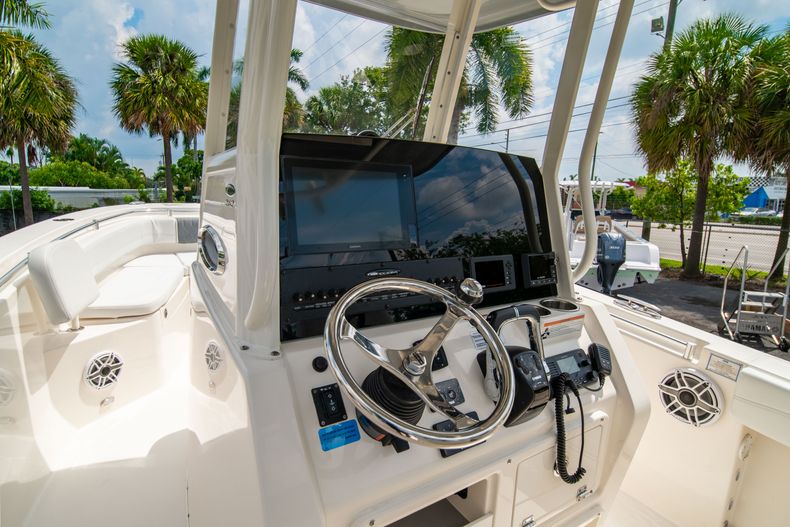 Thumbnail 29 for New 2020 Cobia 262 CC Center Console boat for sale in West Palm Beach, FL