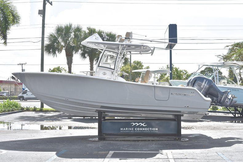 Thumbnail 5 for New 2019 Sportsman Open 252 Center Console boat for sale in West Palm Beach, FL