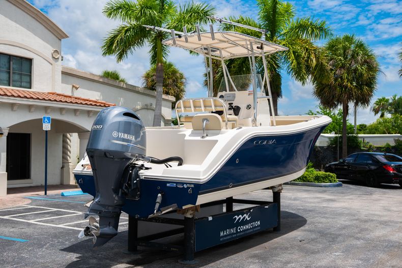 Thumbnail 10 for Used 2014 Cobia 217 Center Console boat for sale in West Palm Beach, FL