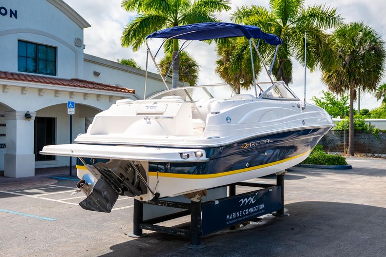 Thumbnail 10 for Used 2006 Regal 2120 Destiny boat for sale in West Palm Beach, FL