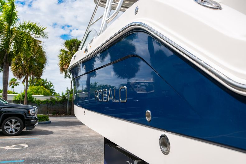 Thumbnail 9 for Used 2014 Robalo R247 Dual Console boat for sale in West Palm Beach, FL