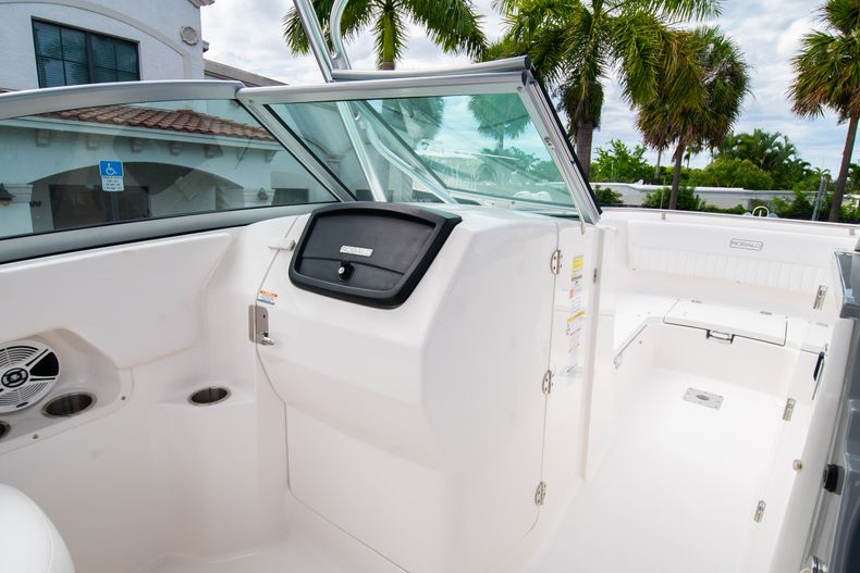 Thumbnail 31 for Used 2014 Robalo R247 Dual Console boat for sale in West Palm Beach, FL