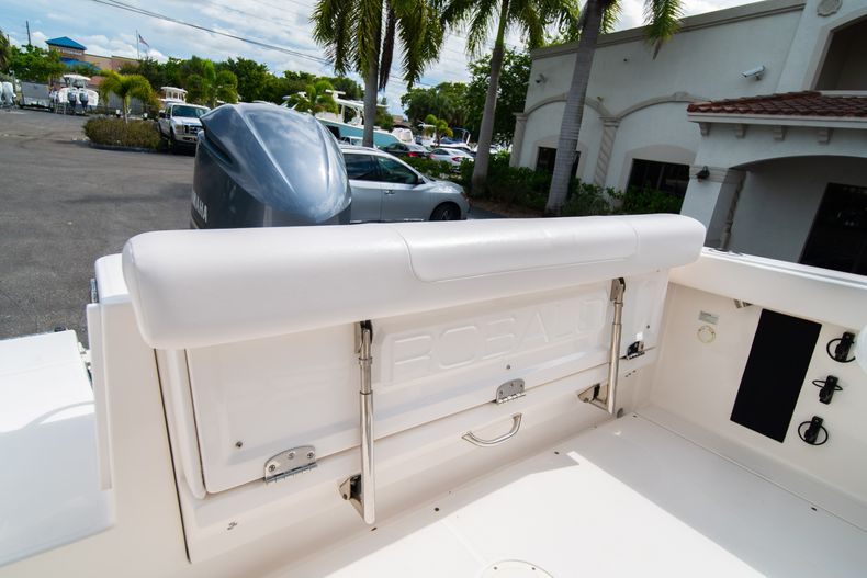 Thumbnail 15 for Used 2014 Robalo R247 Dual Console boat for sale in West Palm Beach, FL