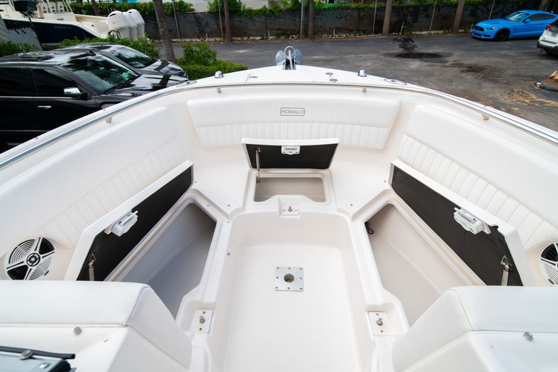 Thumbnail 43 for Used 2014 Robalo R247 Dual Console boat for sale in West Palm Beach, FL