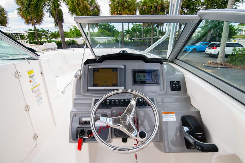 Thumbnail 27 for Used 2014 Robalo R247 Dual Console boat for sale in West Palm Beach, FL