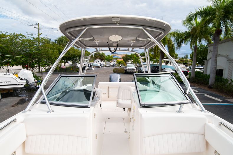 Thumbnail 47 for Used 2014 Robalo R247 Dual Console boat for sale in West Palm Beach, FL