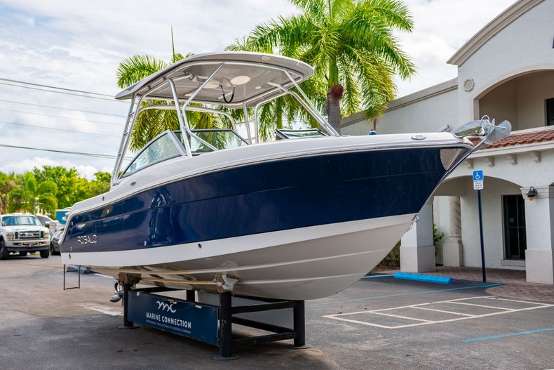 Thumbnail 1 for Used 2014 Robalo R247 Dual Console boat for sale in West Palm Beach, FL