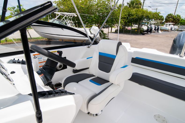 Thumbnail 23 for New 2020 Hurricane SP190 boat for sale in West Palm Beach, FL