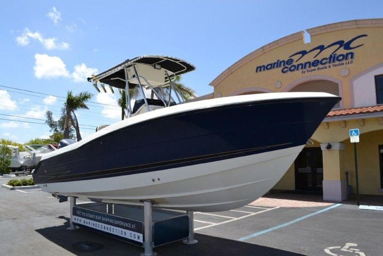 Thumbnail 1 for Used 2004 Hydra-Sports 2400 Center Console boat for sale in West Palm Beach, FL