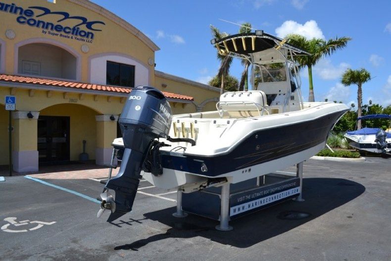 Thumbnail 7 for Used 2004 Hydra-Sports 2400 Center Console boat for sale in West Palm Beach, FL