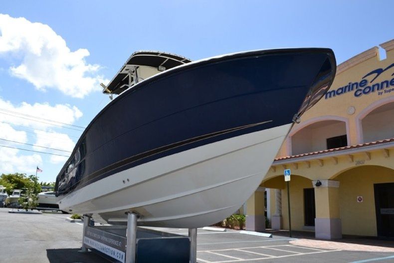 Thumbnail 12 for Used 2004 Hydra-Sports 2400 Center Console boat for sale in West Palm Beach, FL