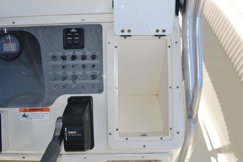 Thumbnail 38 for Used 2004 Hydra-Sports 2400 Center Console boat for sale in West Palm Beach, FL