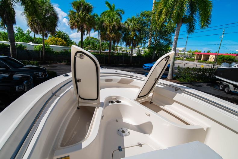 Thumbnail 35 for Used 2015 Pioneer Sportfish 222 Center Console boat for sale in West Palm Beach, FL
