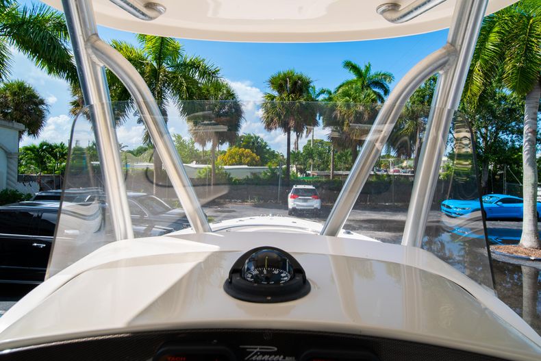Thumbnail 25 for Used 2015 Pioneer Sportfish 222 Center Console boat for sale in West Palm Beach, FL