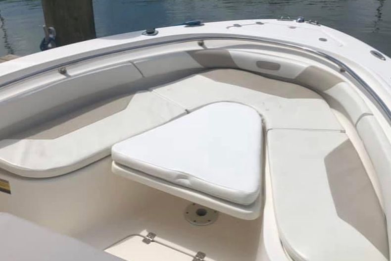 Thumbnail 43 for Used 2015 Pioneer Sportfish 222 Center Console boat for sale in West Palm Beach, FL