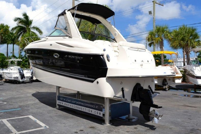 Thumbnail 8 for Used 2008 Monterey 270 CR Sport Cruiser boat for sale in West Palm Beach, FL