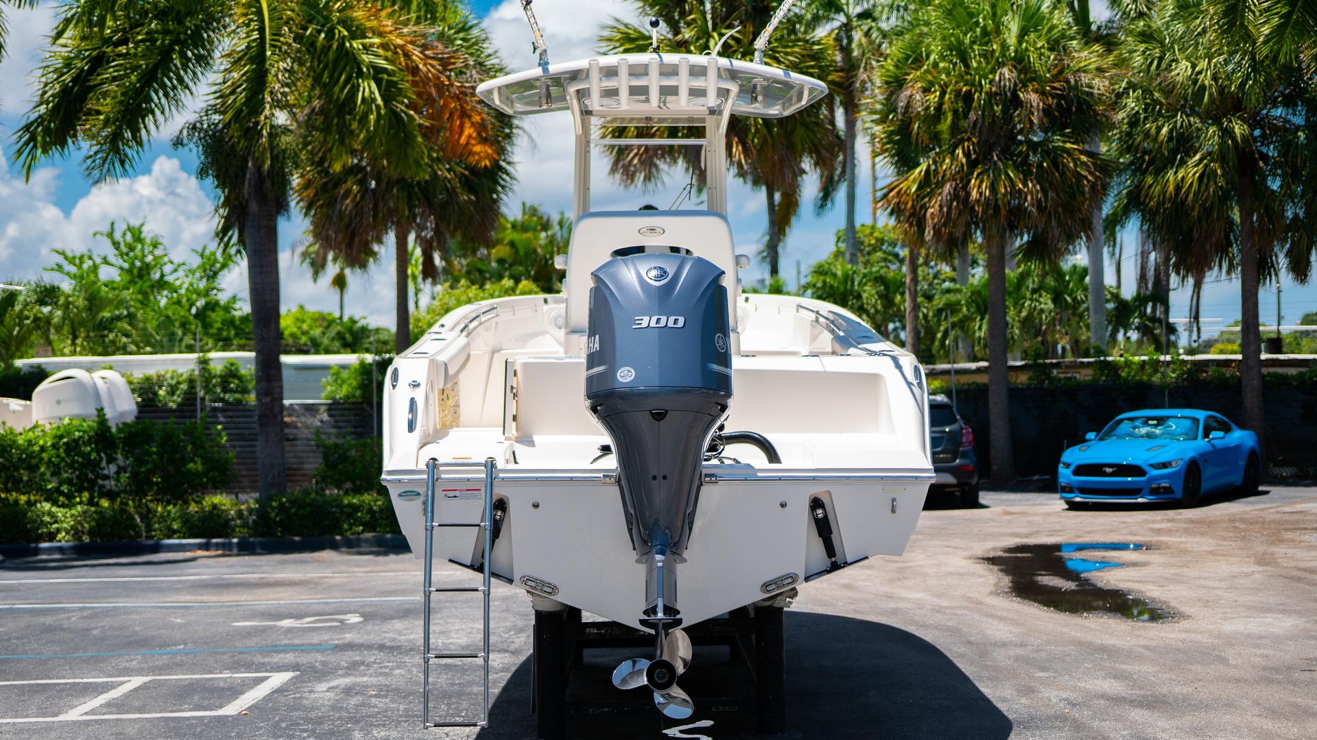 Used 2019 Cobia 240 CC #B014 image 8