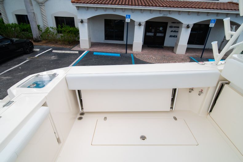 Thumbnail 15 for New 2020 Cobia 330 DC boat for sale in West Palm Beach, FL