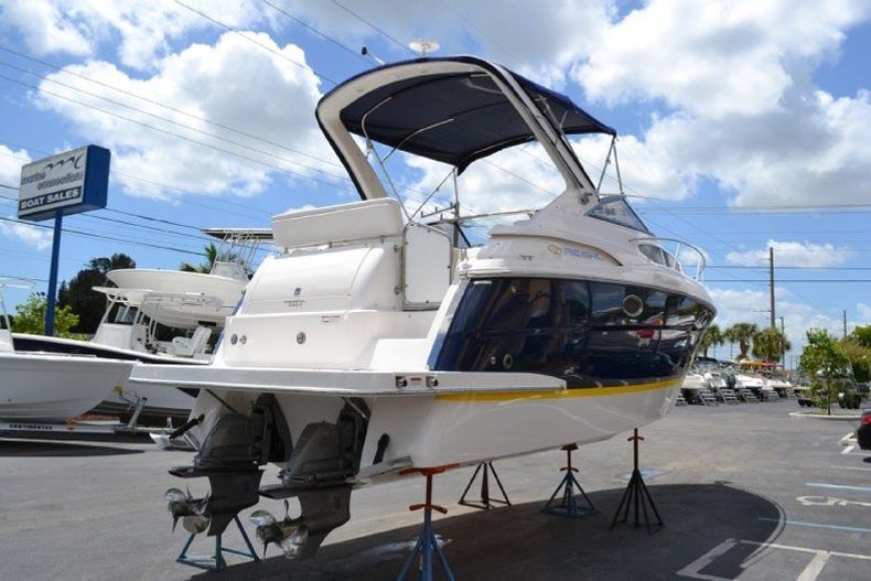 Thumbnail 11 for Used 2009 Regal 2860 Windows Express boat for sale in West Palm Beach, FL