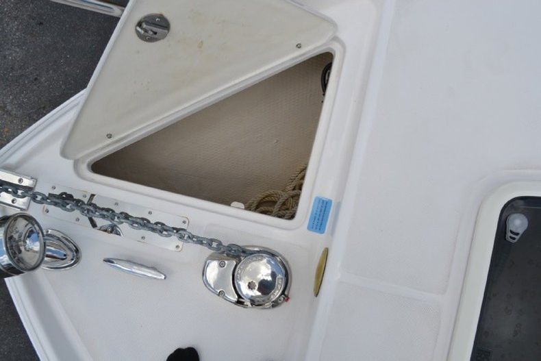 Thumbnail 62 for Used 2009 Regal 2860 Windows Express boat for sale in West Palm Beach, FL