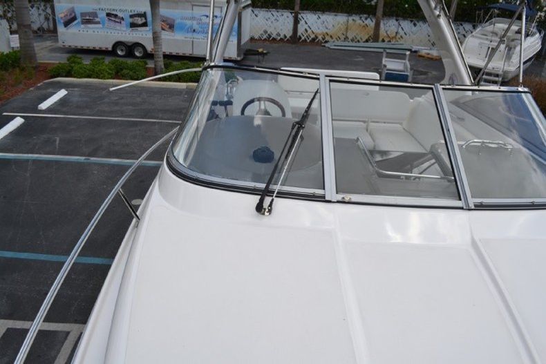 Thumbnail 65 for Used 2009 Regal 2860 Windows Express boat for sale in West Palm Beach, FL